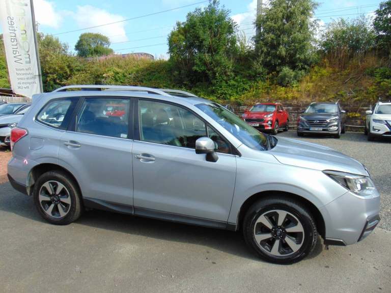 SUBARU FORESTER 2.0 i XE Premium * MOT AUGUST 2027 * 6 SERVICE STAMPS * FINANCE