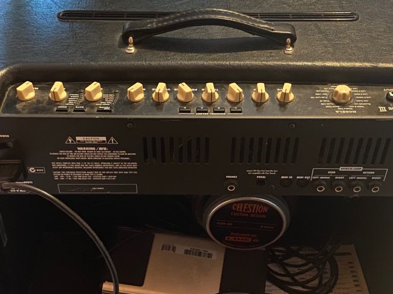 Line 6 Guitar Amp