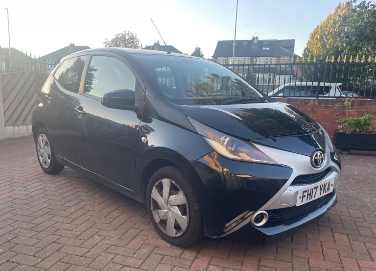 Toyota, AYGO, Hatchback, 2017, Manual, 998 (cc), 5 doors