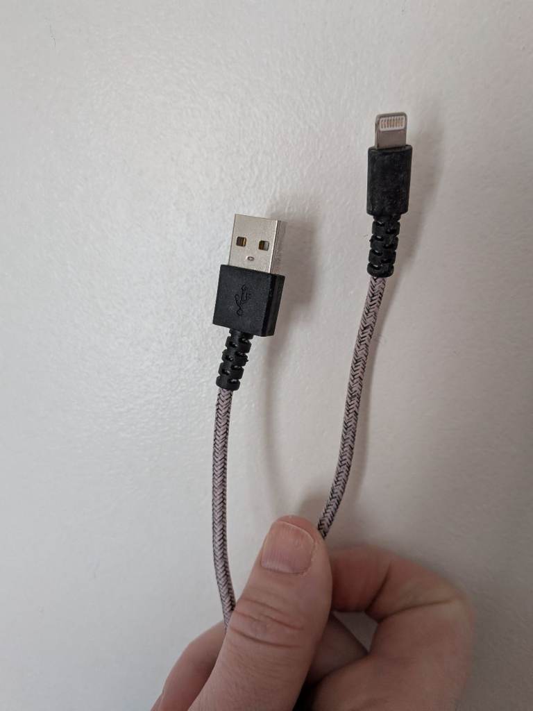 200cm (80") Tripp Lite Braided Charging Cable 