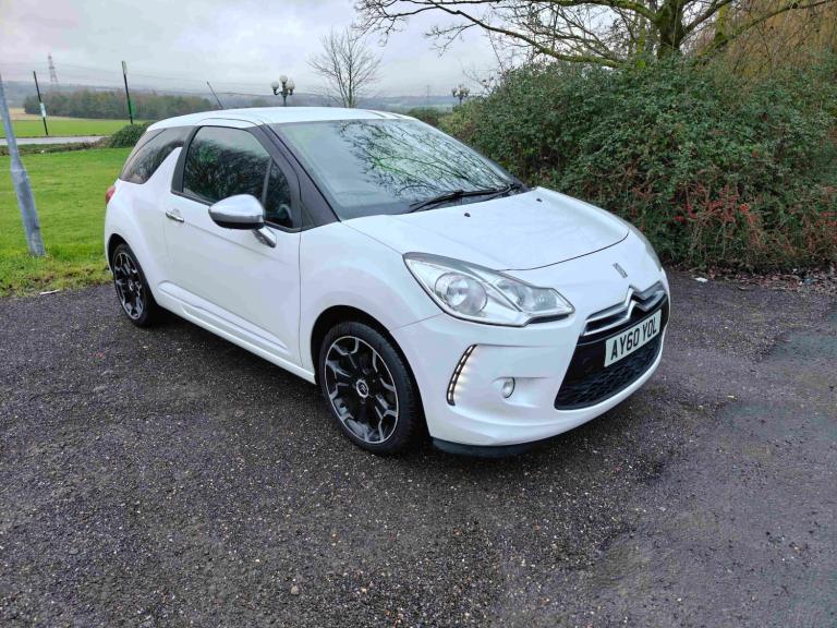 2010 Citroen DS3 1.6 VTi 16V Black 3dr HATCHBACK Petrol Manual