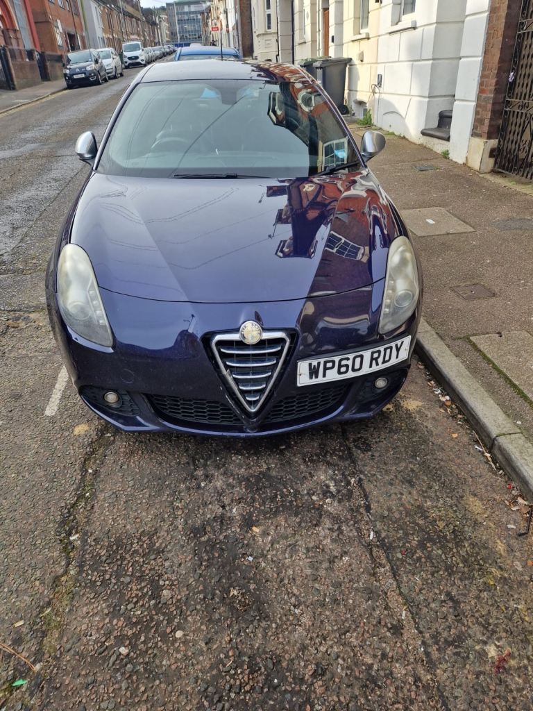 Alfa Romeo, GIULIETTA, Hatchback, 2010, Manual, 1956 (cc), 5 doors