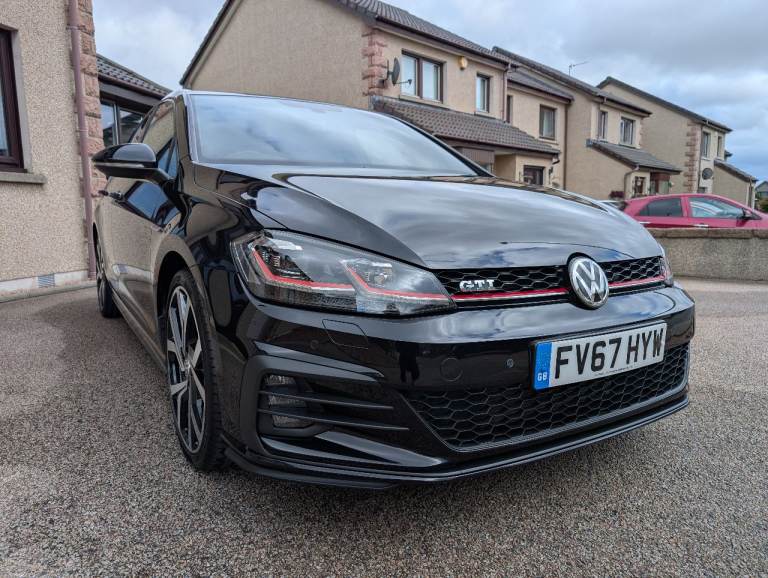 Volkswagen Golf GTI 2.0tsi, DSG, 5 doors