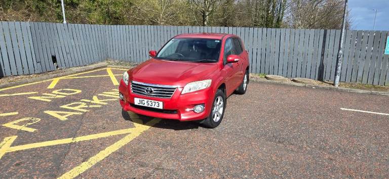 Toyota rav4 2.2d low miles only 81k