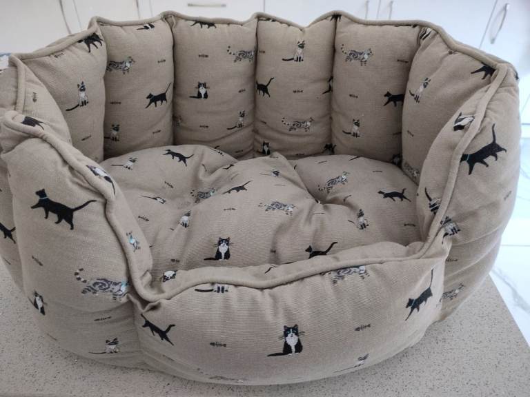 Cat Bed