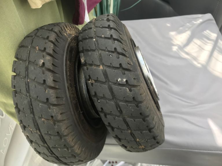 Mobility scooter wheels 