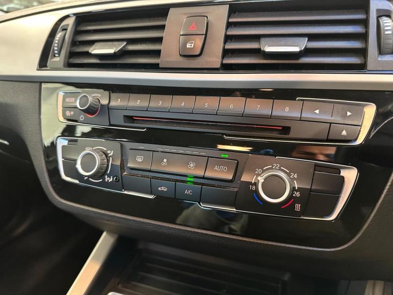 BMW 1 SERIES 1.5 118i SE Euro 6 (s/s) 5dr 2018