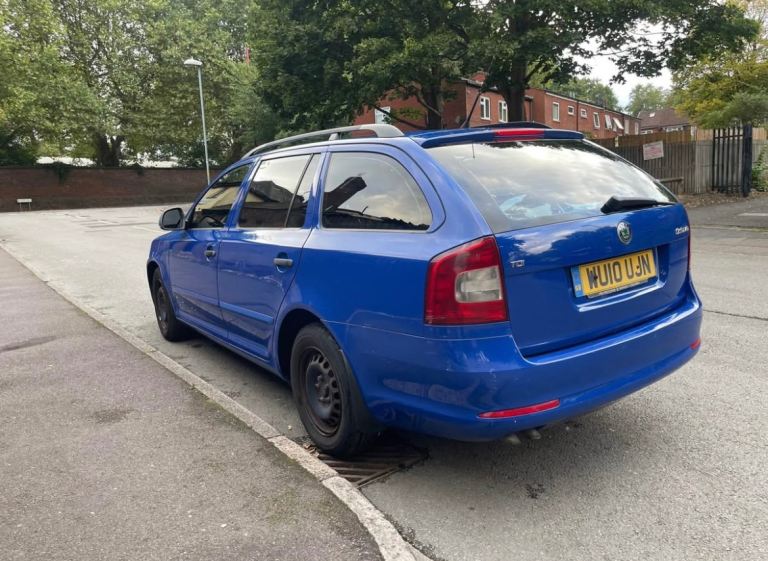 Skoda, OCTAVIA, Estate, 2010, Manual, 1896 (cc), 5 doors