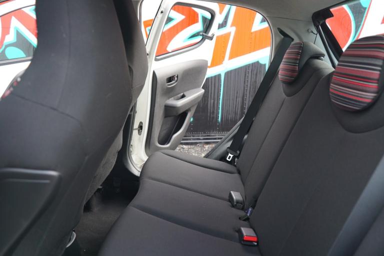 2015 Citroen C1 1.2 PureTech Feel Hatchback 5dr Petrol Manual Euro 6 (82 ps)