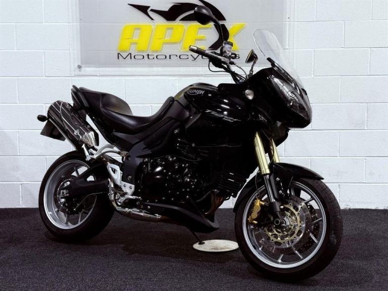 Triumph Tiger 1050 HEATED GRIPS! LOW MILES! EXTREMELY CLEAN