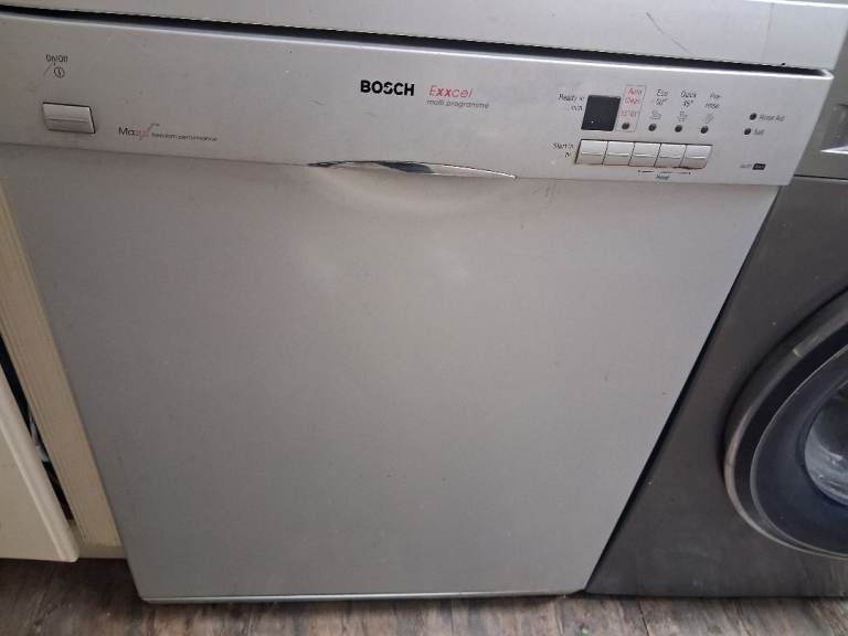 Bosch full size dishwasher