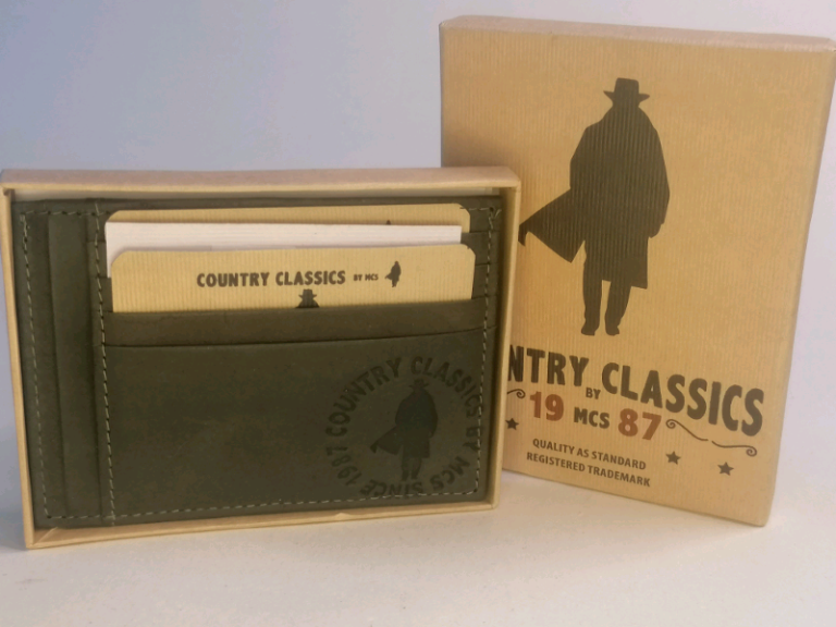 Brand new. MCS Country Classics 100% Genuine Leather card holder 