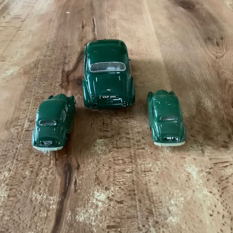 3 x Morris 1000 die cast cars