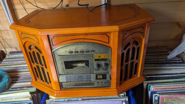 Stereo £45