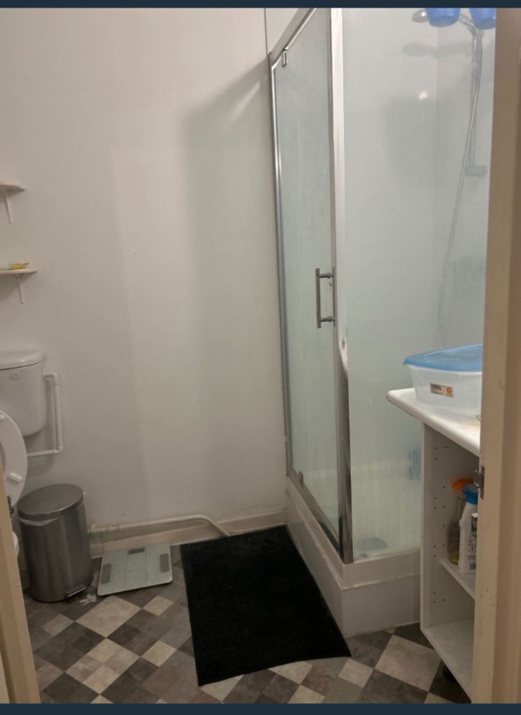 Room available to rent near Oxford street 