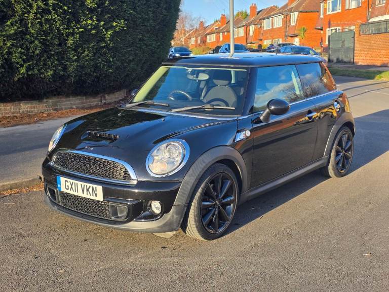 MINI Cooper SD 2.0 AUTOMATIC PAN ROOF