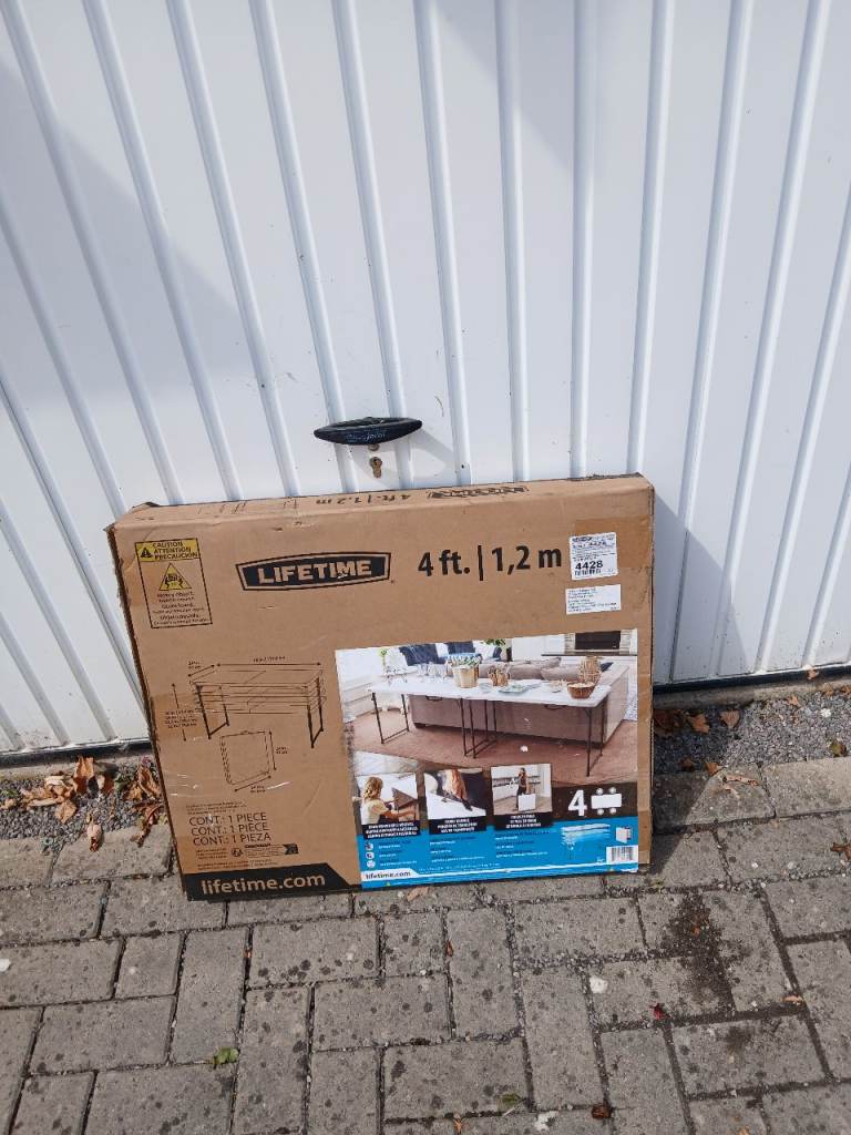 New Lifetime 4ft Folding Table – Still in Box