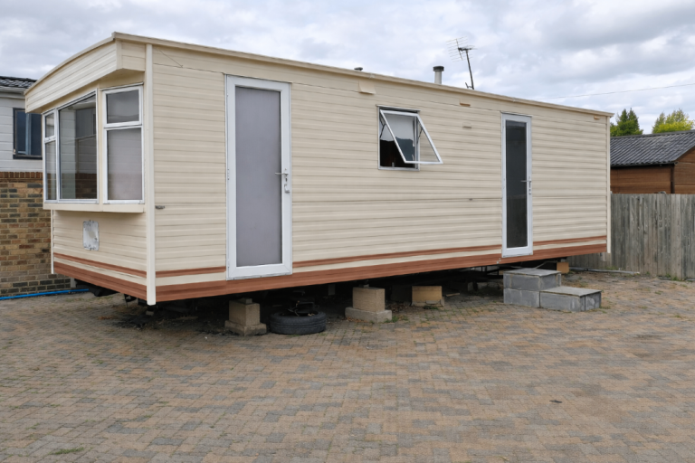 2-Bed Static Caravan to Rent