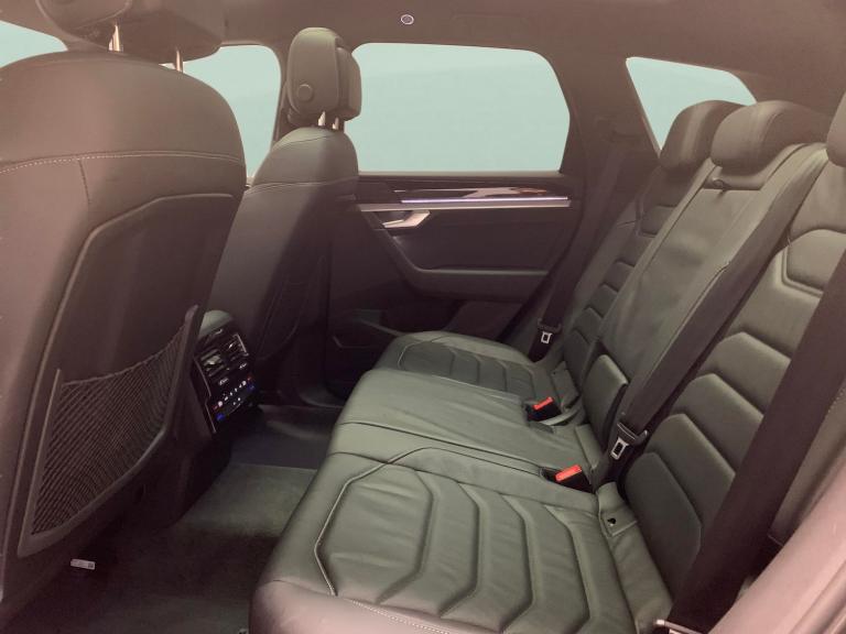 2023 Volkswagen Touareg 3.0 TDI V6 Black Edition SUV 5dr Diesel Tiptronic 4Motion Euro 6 (s/s) (2...