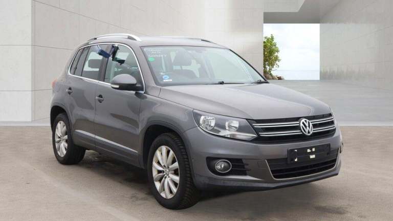 2014 Volkswagen Tiguan 2.0 TDi BlueMotion Tech Match 5dr [2WD] ESTATE DIESEL Manual
