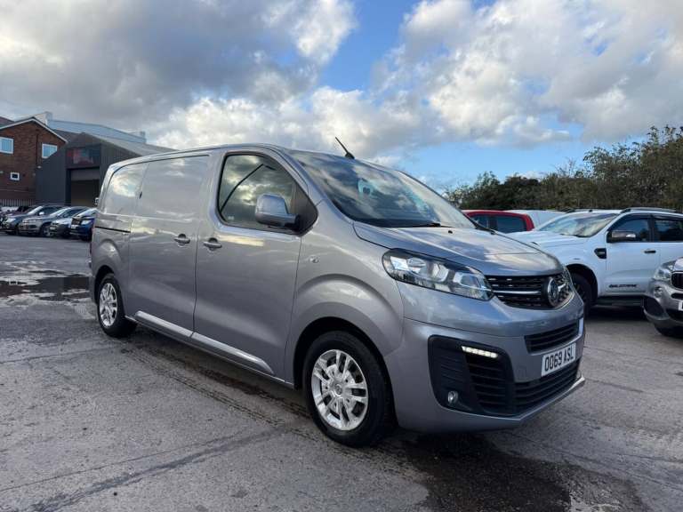2019 Vauxhall Vivaro 2700 1.5d 120PS Sportive H1 Van PANEL VAN DIESEL Manual