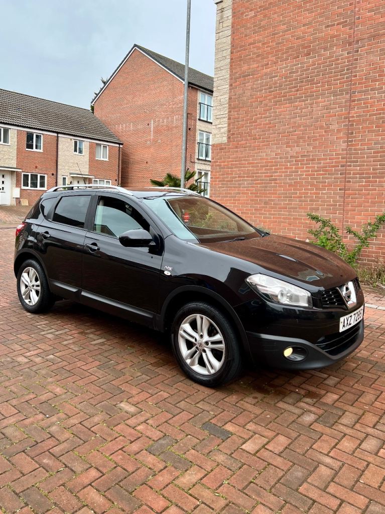 Nissan Qashqai family car very good condition 