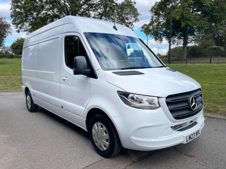 2023 Mercedes-Benz Sprinter 315Cdi L2H2 FWD Premium Van PANEL VAN Diesel Manual
