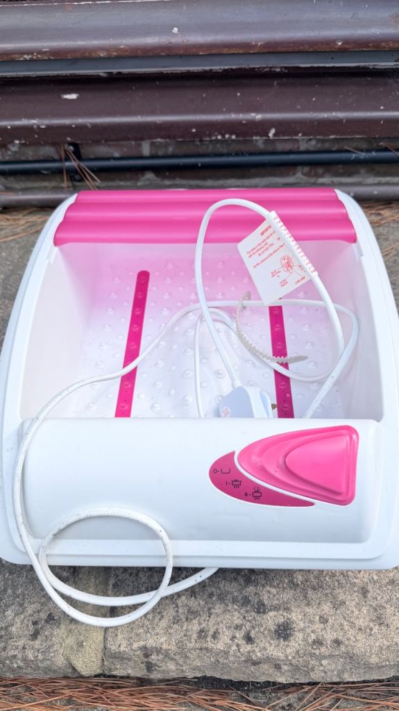 Pink Foot Spa Massager - Good Condition
