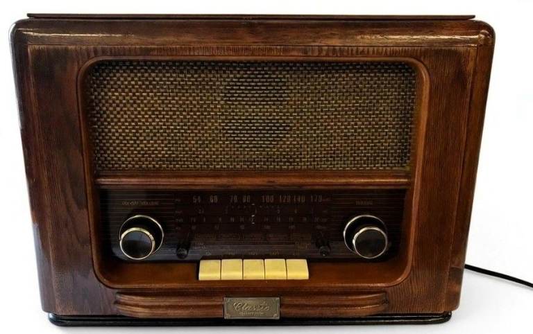 Vintage Style Radio & CD Player