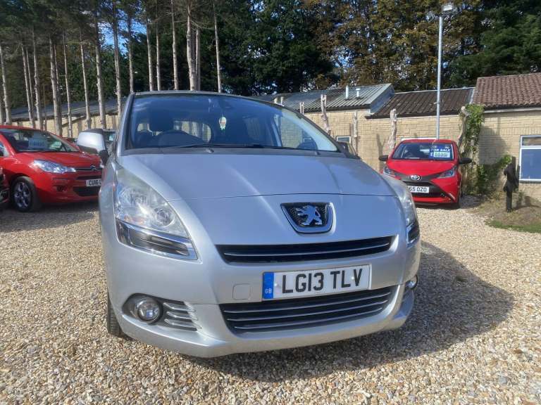 2013 Peugeot 5008 1.6 HDi Active MPV Diesel Manual