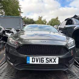 ♻️FORD FOCUS 2016 1.0 PETROL BREAKING FOR PARTS♻️