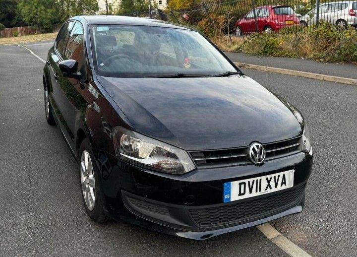 Volkswagen, POLO, Hatchback, 2011, Semi-Auto, 1390 (cc), 5 doors