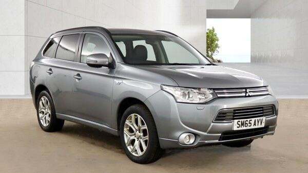  Mitsubishi Outlander 2.0h 12kWh GX4h CVT 4WD Euro 5 (s/s) 5dr Petrol/Electric Hybrid Automatic