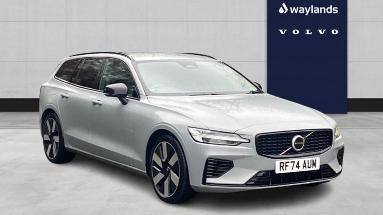 2025 Volvo V60 Plus, T6 AWD Plug-in hybrid, Electric/Petrol, Dark Estate Petrol Parallel PHEV Aut...
