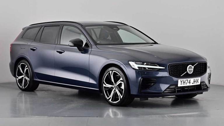 2024 Volvo V60 Plus, T6 AWD Plug-in hybrid, Electric/Petrol, Dark Estate Petrol Parallel PHEV Aut...