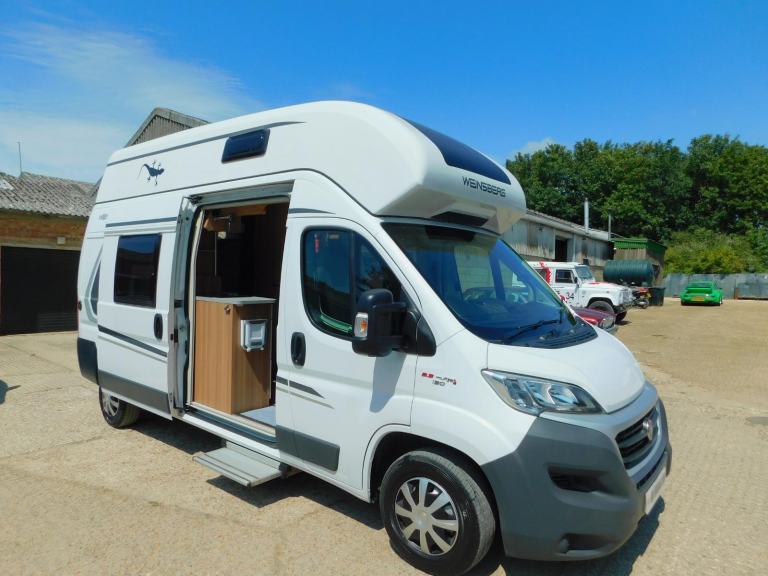 Weinsberg Carabus 600 MQH. 2018. 4 Berth Campervan For Sale 
