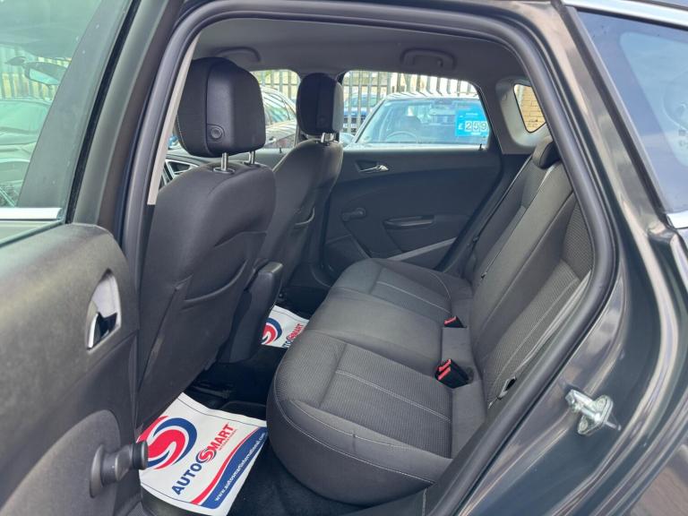 2014 Vauxhall Astra 1.6i 16V SRi 5dr HATCHBACK PETROL Manual