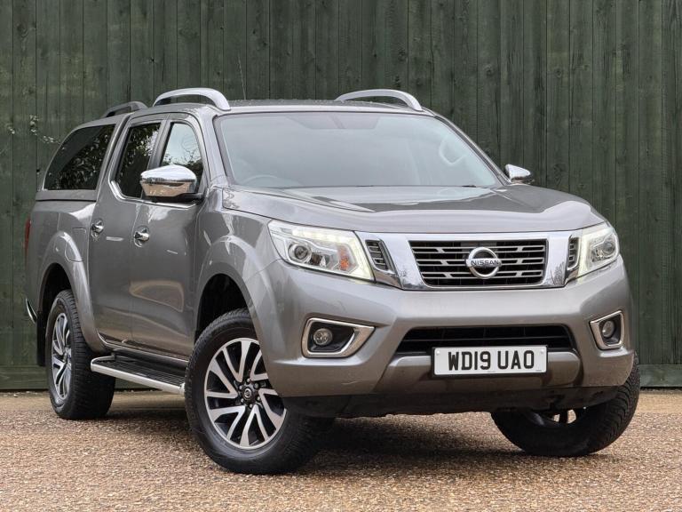  Nissan Navara 2.3 dCi Tekna Auto 4WD Euro 6 4dr Diesel Automatic