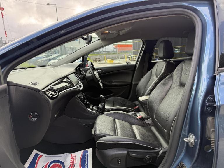 2016 16 REG VAUXHALL ASTRA ELITE NAV CDTI BLUE HATCHBACK 1.6 DIESEL EURO 6 ULEZ
