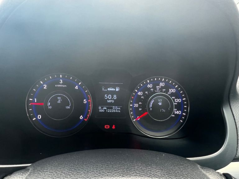 Hyundai, I40, Saloon, 2014, Manual, 1685 (cc), 4 doors **MOT MAY 2026**