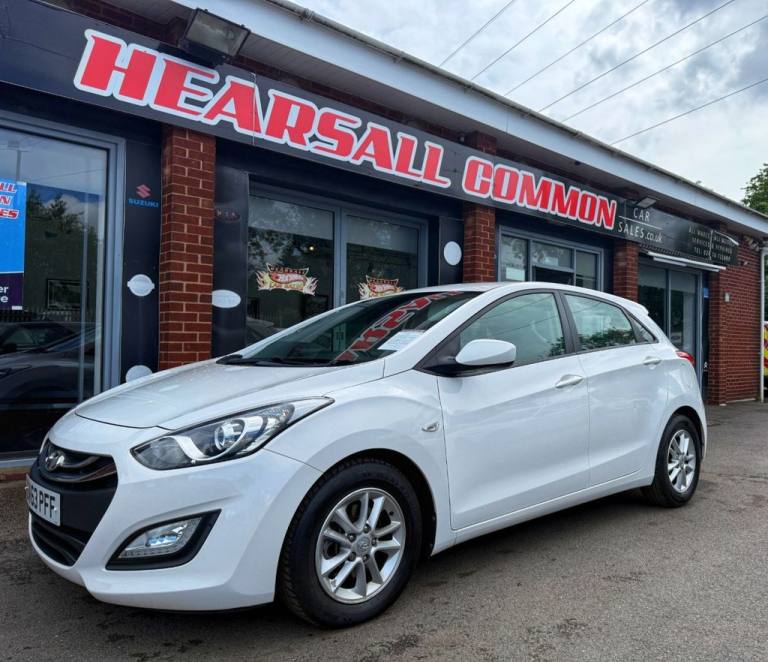 2013 63 HYUNDAI I30 1.6 CRDI BLUE DRIVE ACTIVE HATCHBACK 5DR DIESEL MANUAL