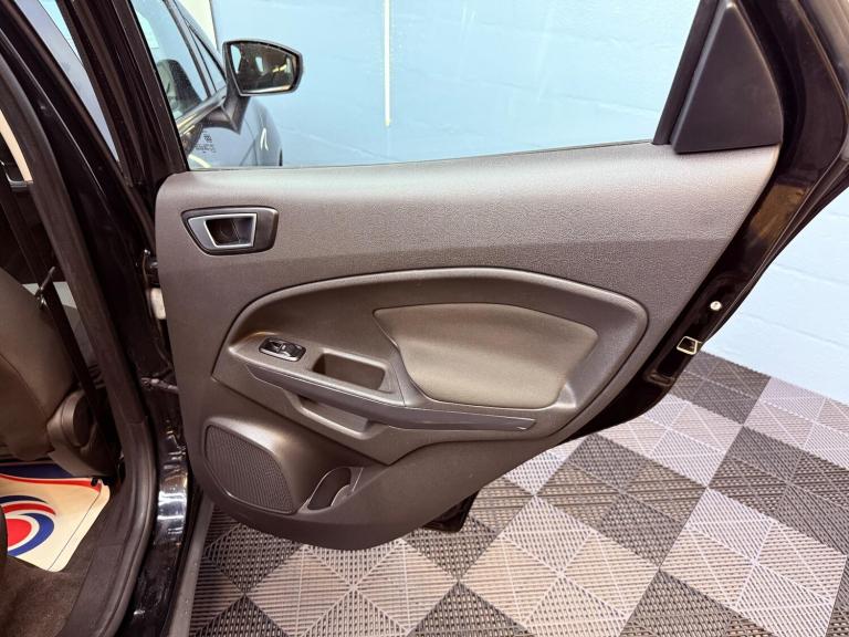 2016 Ford Ecosport 1.0T EcoBoost Zetec 2WD Euro 6 (s/s) 5dr HATCHBACK Petrol Manual