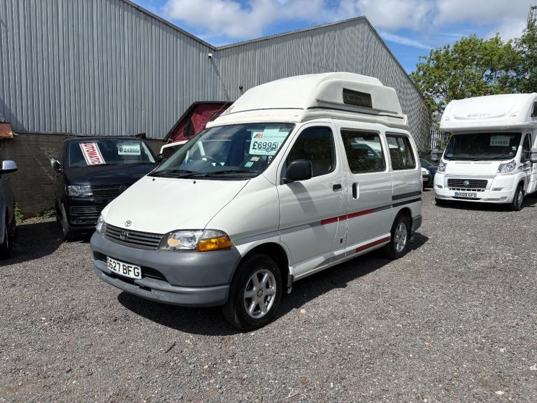 Toyota HIACE elddis 2 berth camper van
