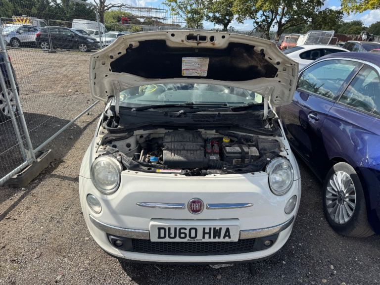 Fiat 500 1.2 2010 white BREAKING FOR PARTS 