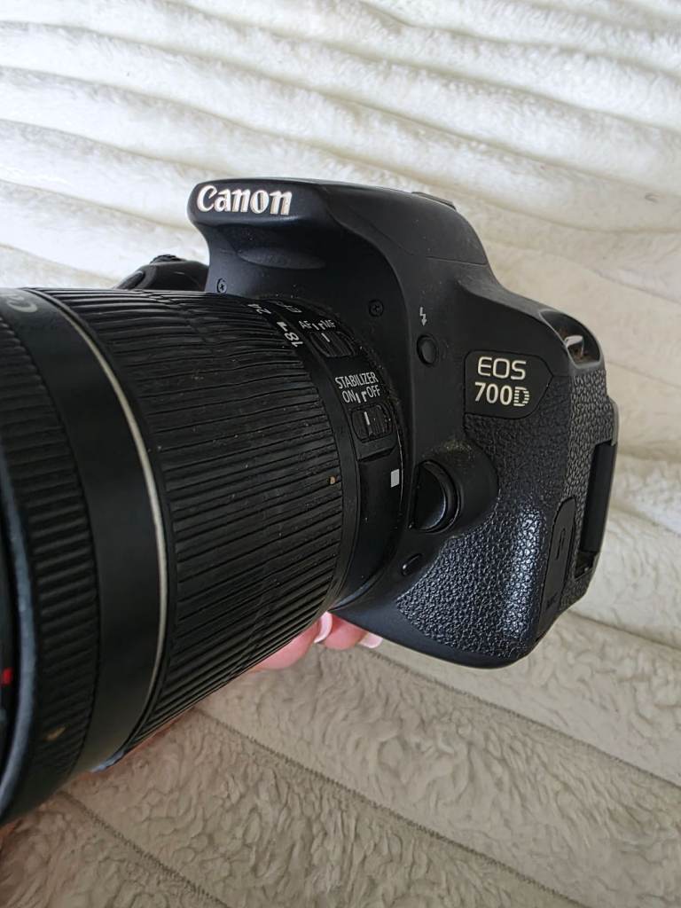 Canon 700D and kit lens