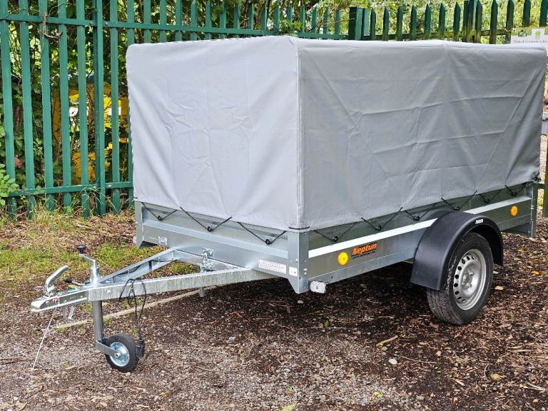 Car Box Trailer A one week old. Collection or delivery . Bristol - BS4, 950GBP