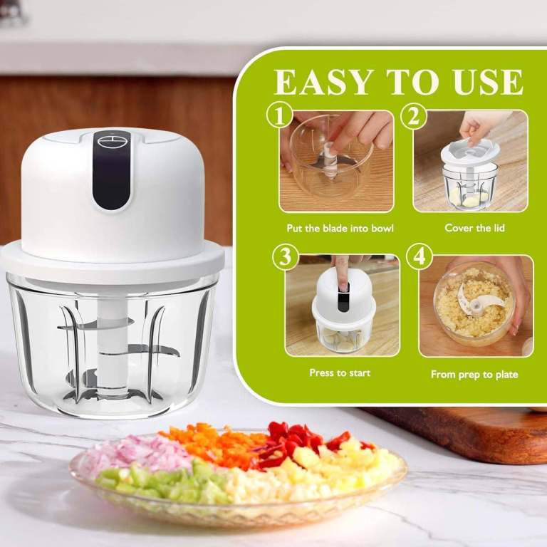 MINI FOOD PROCESSOR. 