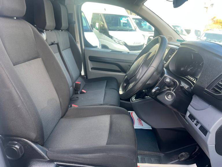 2022 Peugeot Expert 1000 1.5 BlueHDi 100 Professional Premium Van PANEL VAN Diesel Manual