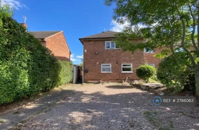 3 bedroom house in Sharpley Road, Loughborough, LE11 (3 bed) (#2786063)