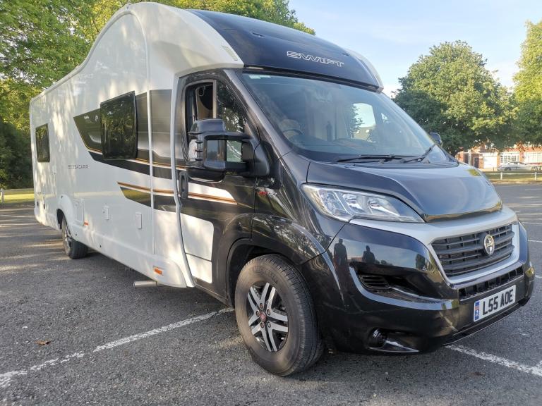 SWIFT BESSACARR 596 LUX PACK MOTORHOME 2.3 AUTOMATIC 2019 19 REG 6 BERTH 6 SEATS